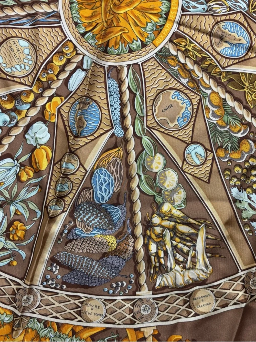 Hermes Aux Pays des Espices Gold Tone 90 Silk Scarf - Picture 10 of 11